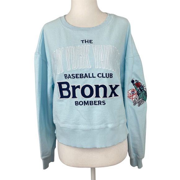 New York Yankees Bronx Bombers Cropped sweatshirt Womens Large Blue Pullover - Picture 1 of 9